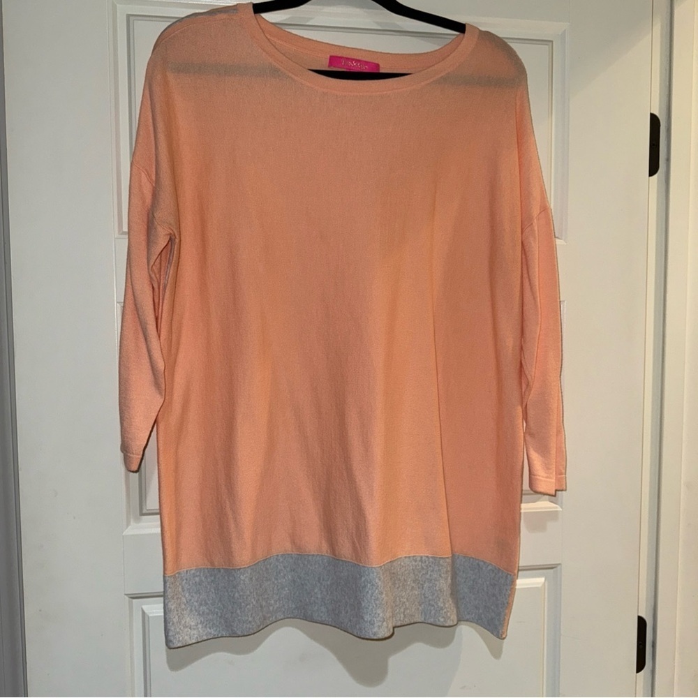 Lilly Pulitzer Peach and Gray Crew Neck Sweater